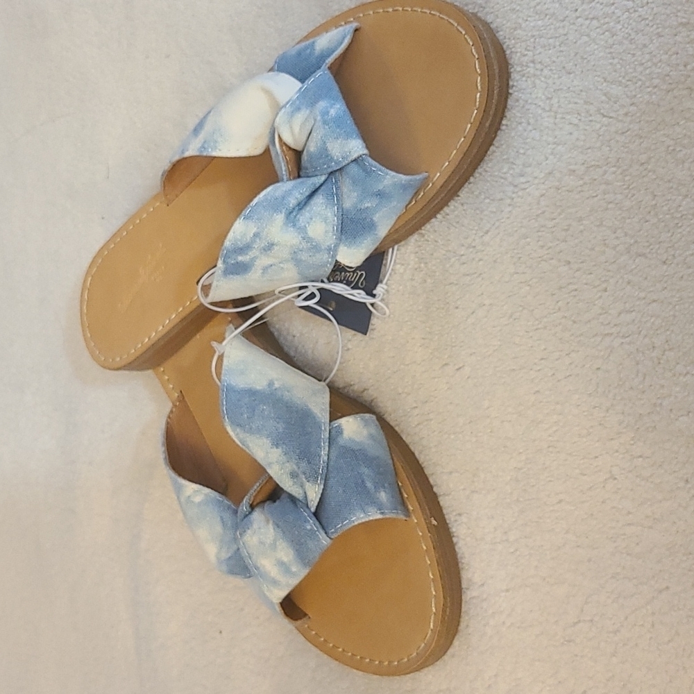 Sandals from universal thread - Picture 6 of 9